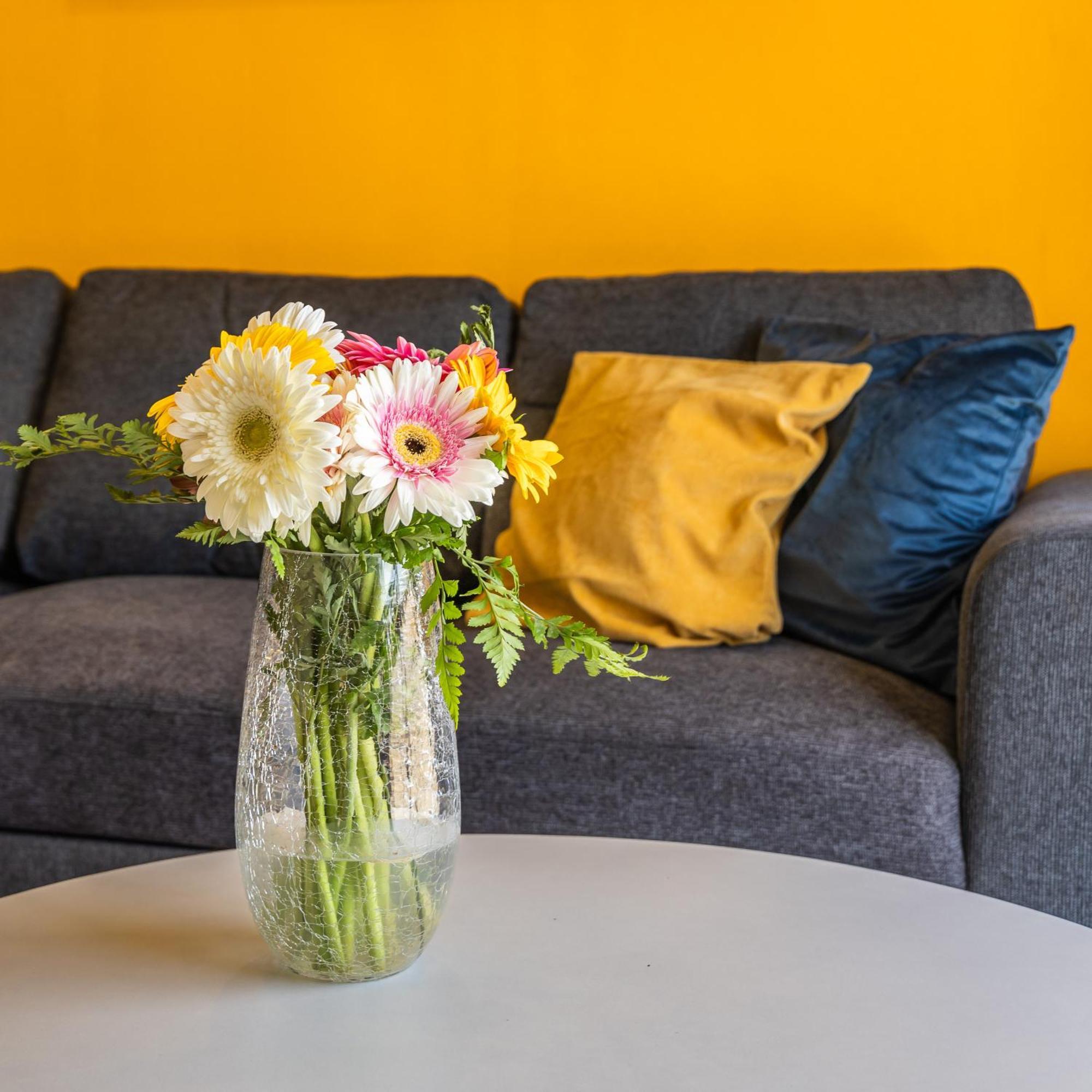 Sleek & Stylish 2Br Accommodation With Large Private Terrace - Close To Saint Julian'S & Tigne Shopping Mall Sliema Exterior foto